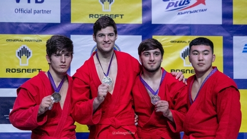 Samboçularımız Dünya birinciliyində daha 2 medal qazandılar