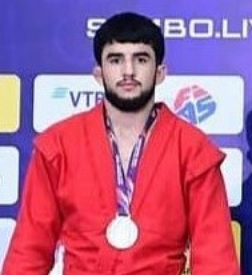 Sambo üzrə dünya birinciliyndə 1 gümüş, 2 bürünc medal