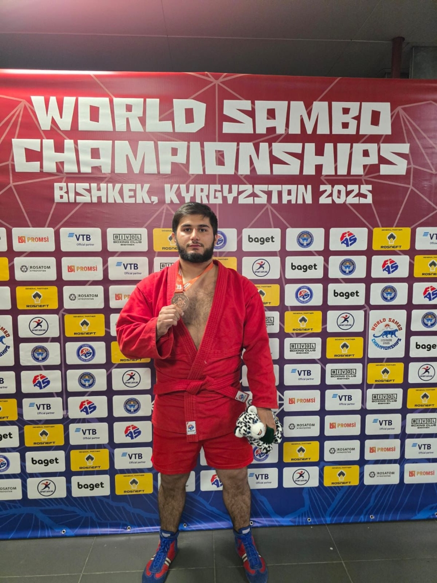 Sambo üzrə dünya çempionatında 2 bürünc medal