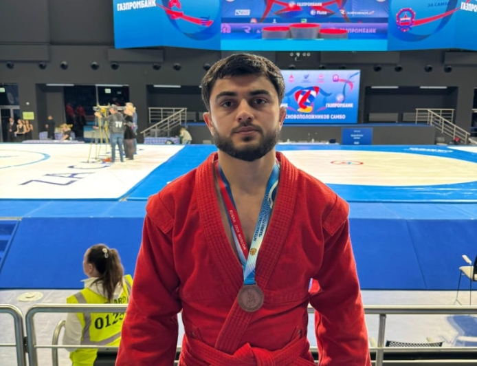 Elvin Bağırov "Sambo təsisçilərinə həsr olunmuş kubokda" bürünc medal sahibi oldu
