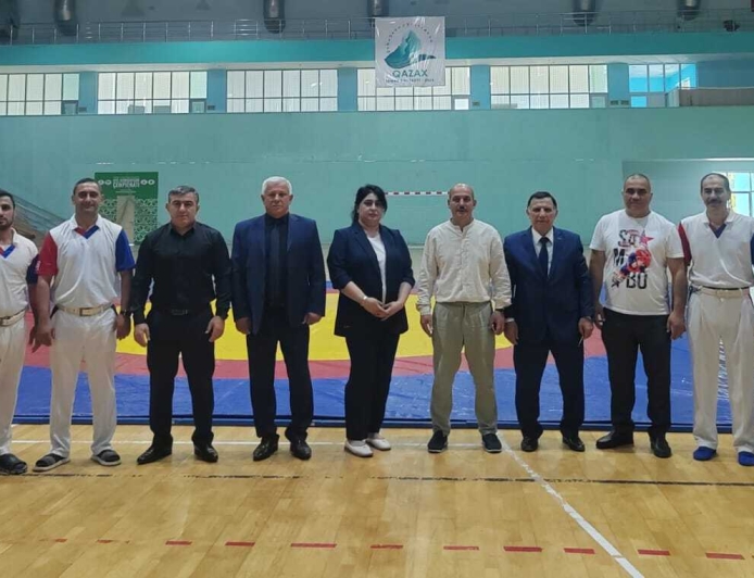 Qazaxda sambo idman növü üzrə kadetlər arasında "15 iyun Azərbaycan Xalqının  Qurtuluş Gününə" həsr edilmiş  açıq turnir keçirilmişdir